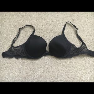 New Victoria Secrets Bra